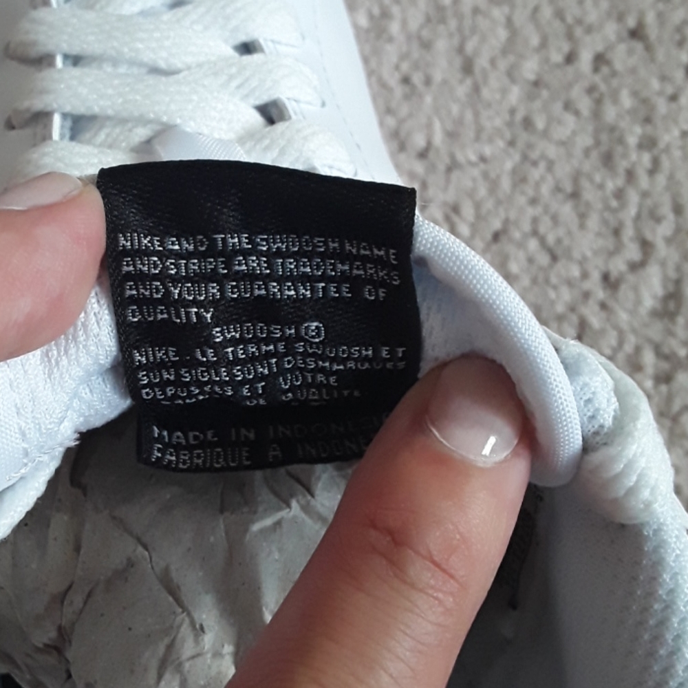 NWT Nike black and white coretezes size 7.5 - Picture 5 of 5